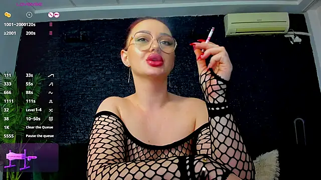 Cherry Charmxxx online show from December 2, 5:57 am