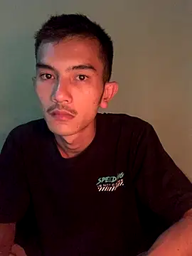 Snapshot of BoyPablo22 chatting on November 29, 3:04 pm BoyPablo22 online show from November 29, 3:04 pm