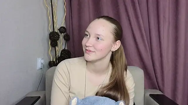 BibiStapler online show from January 13, 8:14 pm