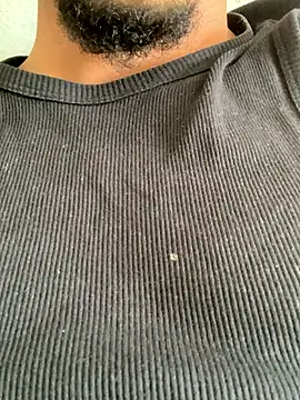 deebo8 online show from January 11, 1:05 pm