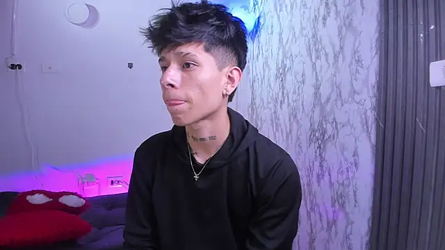 Jake beach  online show from December 3, 1:46 am