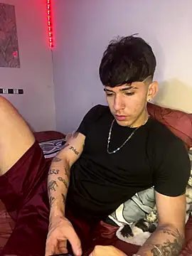 wil hot online show from January 11, 4:12 pm