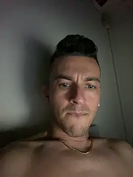 Snapshot of 3turkish6model9 chatting on March 2, 11:55 pm 3turkish6model9 online show from March 2, 11:55 pm