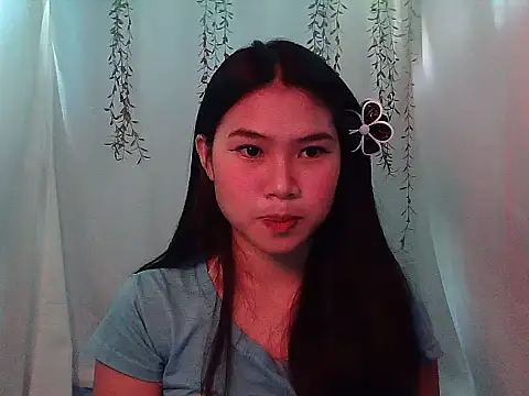 Allysonxx05 online show from December 16, 5:12 am