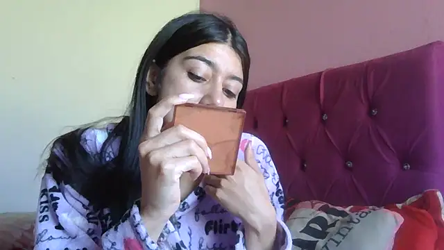 TaylorLove- online show from December 15, 12:53 pm