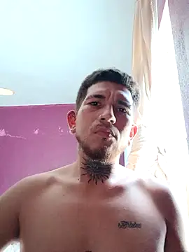 macarywillm online show from April 21, 9:06 pm