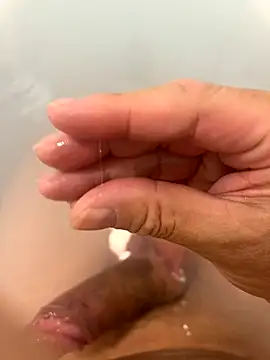 Snapshot of tbgs chatting on December 2, 1:13 pm tbgs online show from December 2, 1:13 pm