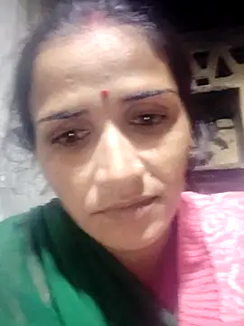 Snapshot of Soniyahot55 chatting on November 30, 3:38 pm Soniyahot55 online show from November 30, 3:38 pm