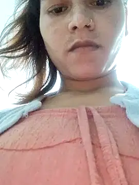 RADHIKA-1143 online show from December 14, 1:27 pm