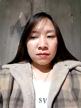 Snapshot of Minsssa20 chatting on February 10, 3:21 am Minsssa20 online show from February 10, 3:21 am