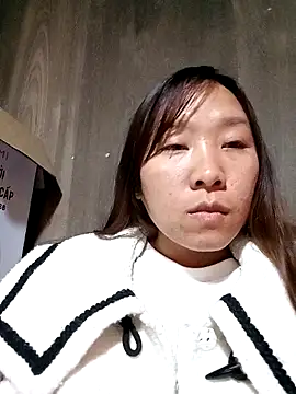 Snapshot of Minsssa20 chatting on February 13, 1:07 pm Minsssa20 online show from February 13, 1:07 pm