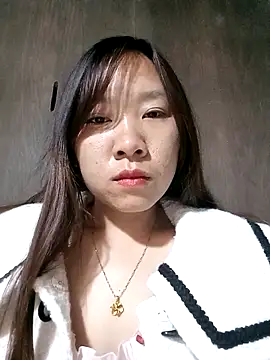 Snapshot of Minsssa20 chatting on February 23, 10:51 pm Minsssa20 online show from February 23, 10:51 pm