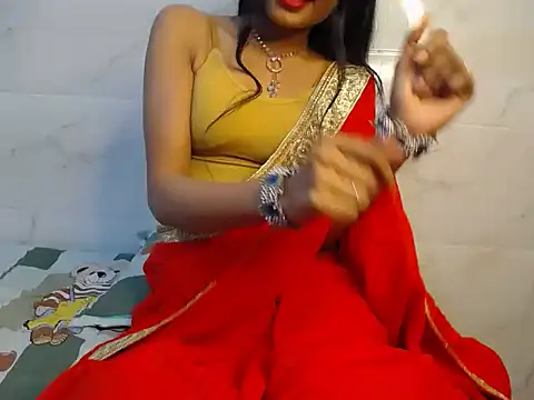 Parimodel19 online show from December 3, 6:17 pm