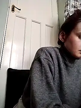 Amy01112 online show from March 18, 4:43 pm