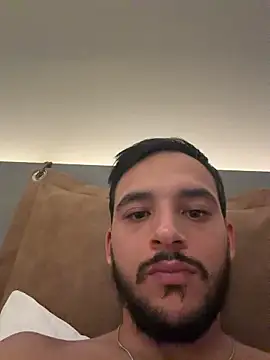 Snapshot of Amirof26 chatting on November 30, 10:36 pm Amirof26 online show from November 30, 10:36 pm