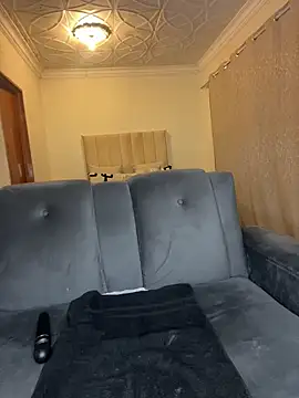 Fancy Face28 online show from March 31, 8:53 pm