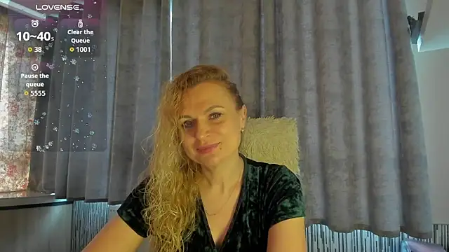 LanaLight x online show from May 22, 4:08 am