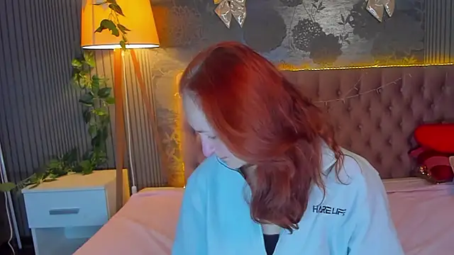 JasmineeSky online show from January 14, 2:01 pm