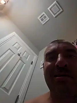 kockkloud online show from December 1, 10:37 pm