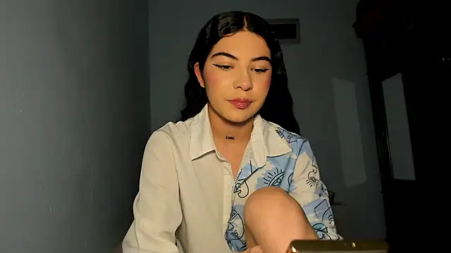 babycherry19 online show from December 3, 12:40 am