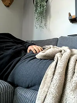 cumshotdanny20 online show from December 4, 3:10 pm