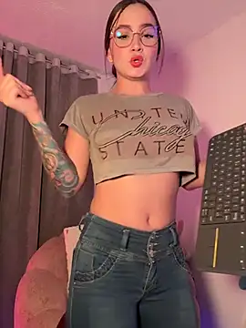 Sara Rose   online show from February 8, 10:46 pm