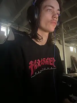 Snapshot of DkAuxier1 chatting on December 18, 8:26 pm DkAuxier1 online show from December 18, 8:26 pm