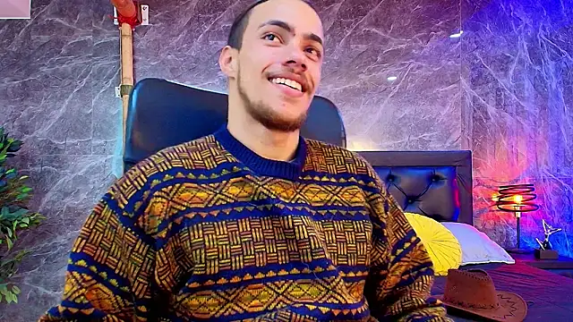 Snapshot of PatrickS25 chatting on January 17, 3:55 am PatrickS25 online show from January 17, 3:55 am