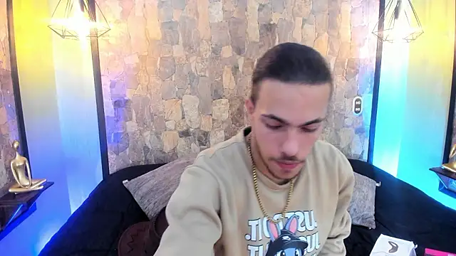 Snapshot of PatrickS25 chatting on February 5, 4:17 am PatrickS25 online show from February 5, 4:17 am