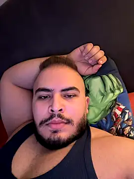 Snapshot of Darnold007 chatting on December 15, 7:34 am Darnold007 online show from December 15, 7:34 am