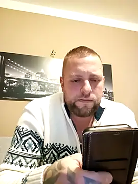 Chiemsee610 online show from December 2, 7:42 pm