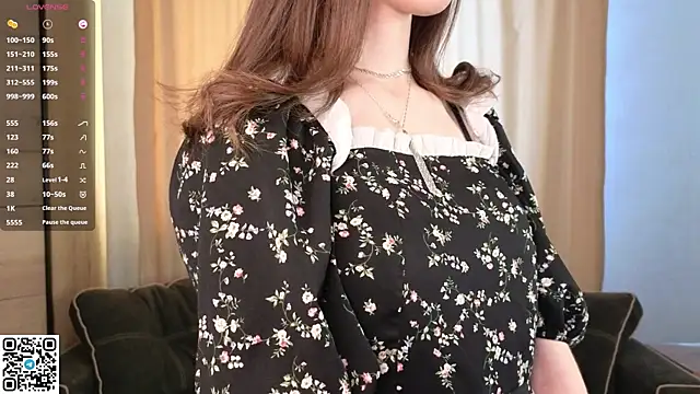 UmbraElyon online show from April 22, 6:16 am