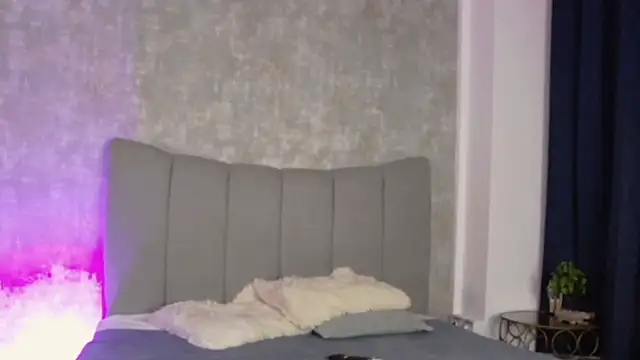 LucyRayy online show from February 15, 7:43 pm