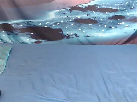 Bootyylicious online show from December 18, 11:16 am