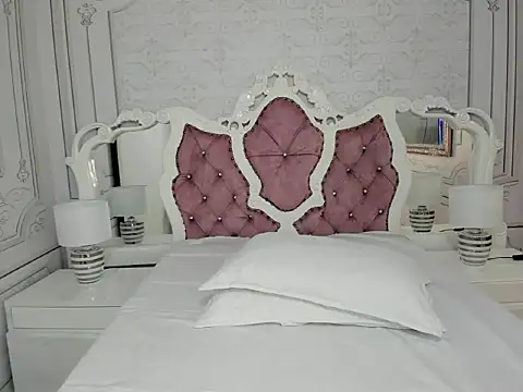 Miss dare online show from April 4, 10:13 am