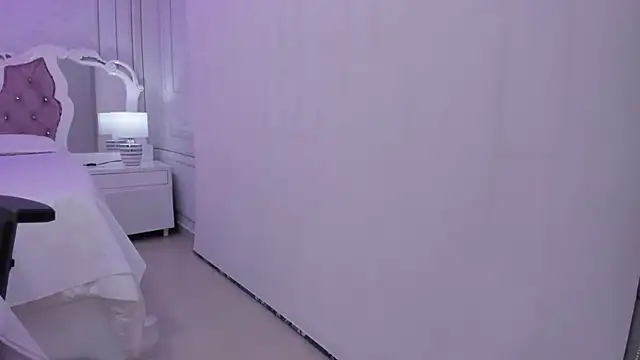 Miss dare online show from April 21, 10:21 am