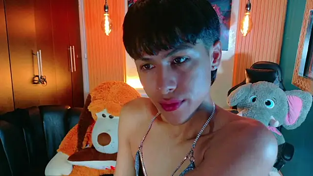 StormLuxX online show from March 23, 1:59 pm