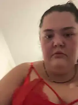 JohnnyandAlice online show from December 1, 8:25 pm