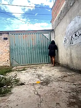 eujaamii online show from December 3, 12:36 pm