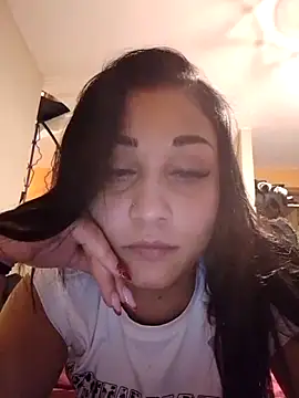 ninasex1995 online show from December 4, 8:17 pm