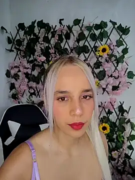 KasumiSophia online show from April 19, 12:37 pm