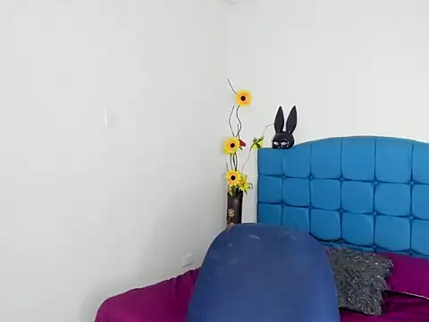 BlakeNoir  online show from March 10, 8:14 pm