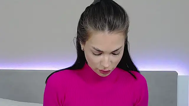 RachaelMils online show from February 11, 5:01 am