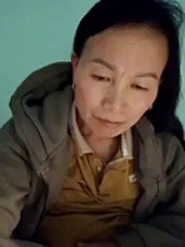 Lili-123k online show from January 6, 1:48 pm