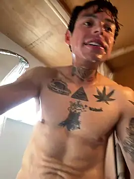 Imnotabatman45 online show from April 15, 11:27 pm