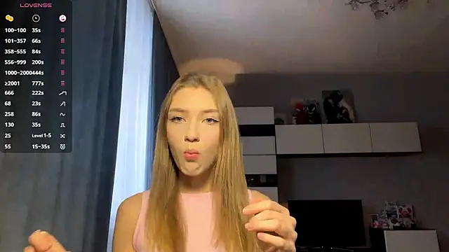 AveryBerkson online show from December 16, 8:19 am