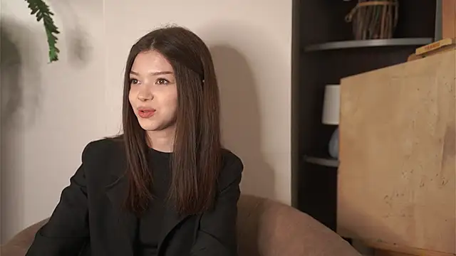 Snapshot of SadyeAnnarino chatting on December 2, 12:10 pm SadyeAnnarino online show from December 2, 12:10 pm