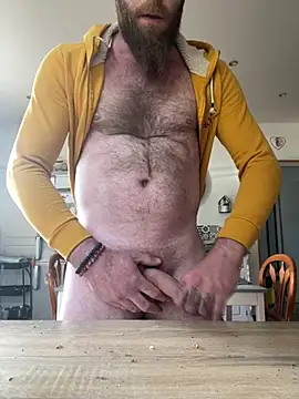 Bigdaad92 online show from April 15, 7:15 am