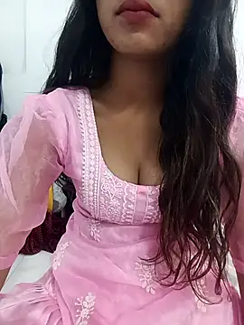 Bold couple12 online show from January 13, 2:00 pm