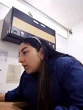 Valeria montana  online show from January 15, 12:32 pm